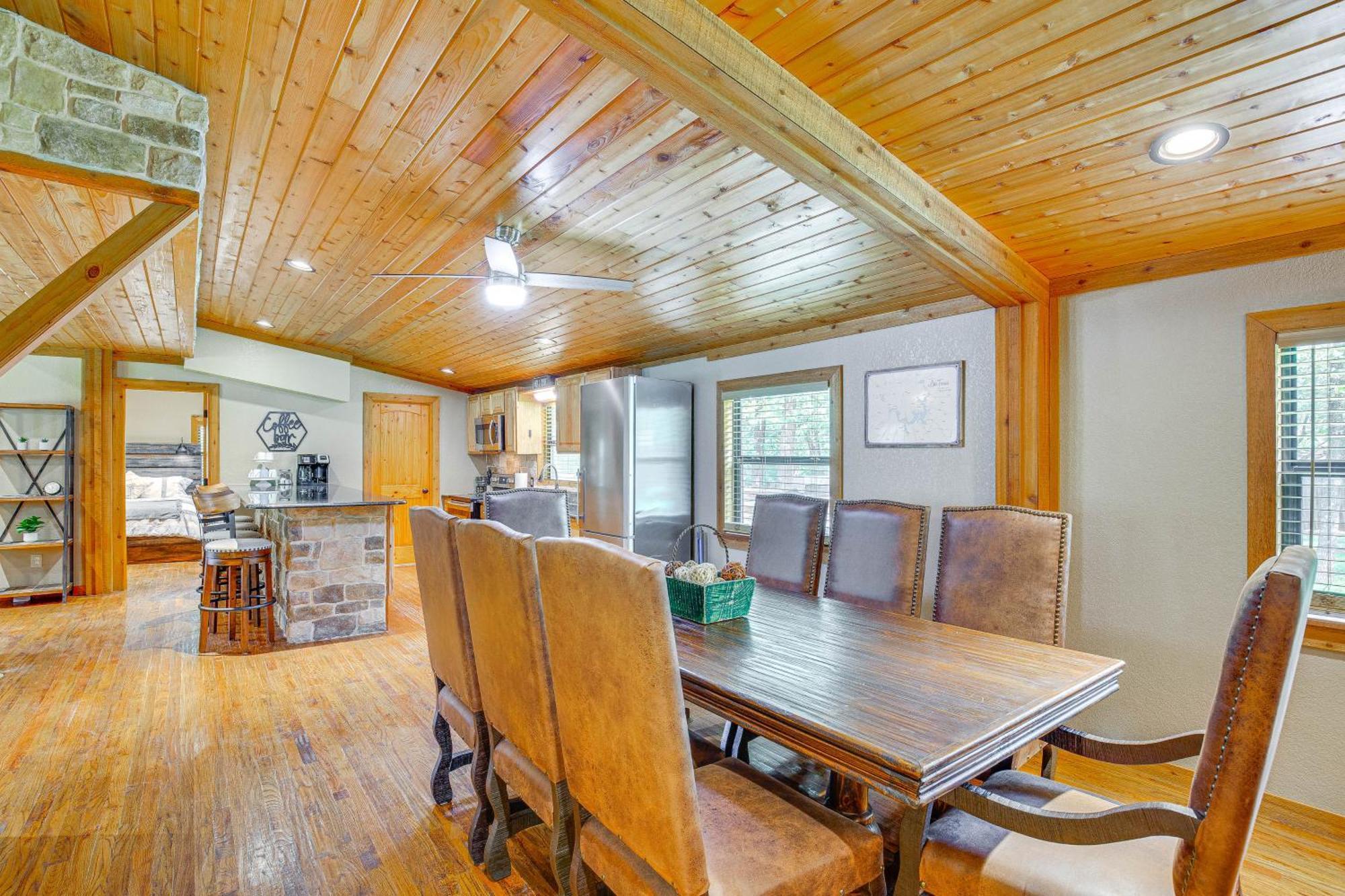 Вилла Unique Pottsboro Haven With Deck And Fire Pit! Экстерьер фото