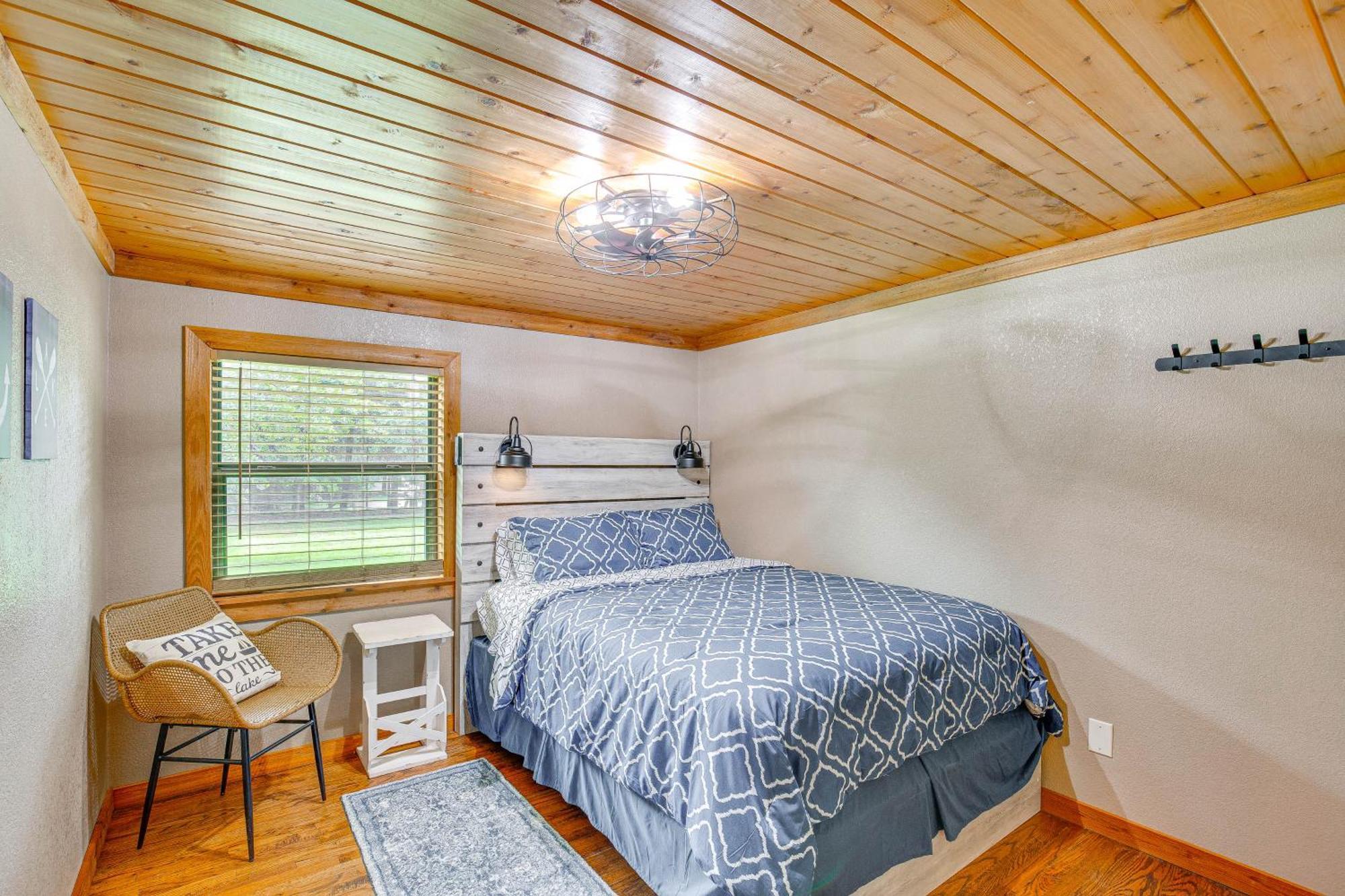 Вилла Unique Pottsboro Haven With Deck And Fire Pit! Экстерьер фото